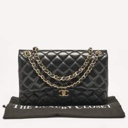 Pre Owned Chanel Black Quilted Leather Jumbo Classic Double Flap Bag