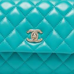 Pre Owned Chanel Turquoise Quilted Leather Fold Up Again Clutch