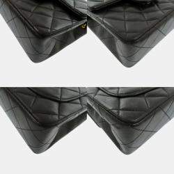 Pre Owned Chanel Matelasse Lambskin Leather Black Shoulder Bag