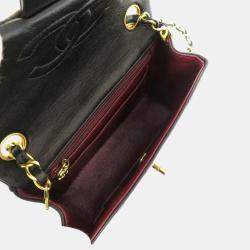 Pre Owned Chanel Matelasse Lambskin Leather Black Shoulder Bag