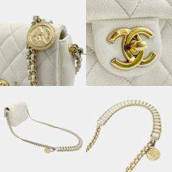 Pre Owned Chanel Caviar Leather Metal Off-White Gold Matelasse Shoulder Bag
