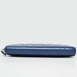 Pre Owned Chanel Blue Quilted Patent Leather Classic Zip Around Wallet Organizer