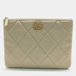 Pre Owned Chanel Beige Leather 19 New Medium Clutch bag