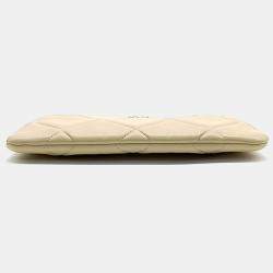 Pre Owned Chanel Beige Leather 19 New Medium Clutch bag