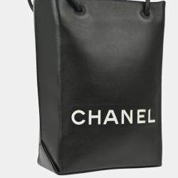 Pre Owned Chanel Black Calfskin Essential Tote Bag