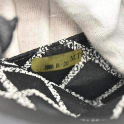 Pre Owned Chanel Black Calfskin Essential Tote Bag