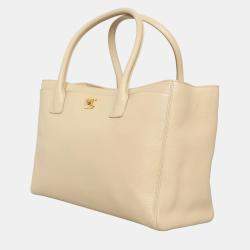 Pre Owned Chanel Caviar Executive Cerf Tote Bag