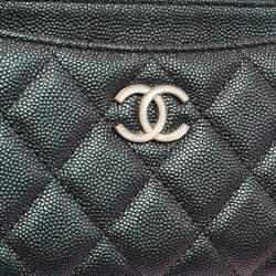 Pre Owned Chanel Grey Iridescent Caviar Leather CC Zip Pouch
