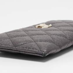 Pre Owned Chanel Grey Iridescent Caviar Leather CC Zip Pouch