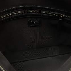 Pre Owned Chanel Black/White Print Canvas La Pausa Medium O-Zip-Case