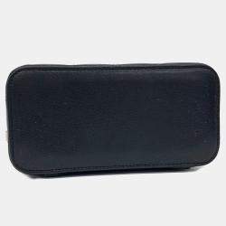 مملوكة مسبقًا Chanel Black Leather Vanity Crossbody Bag