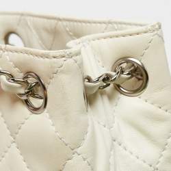 Pre Owned Chanel White/Black Quilted Leather Drawstring Shoulder Bag