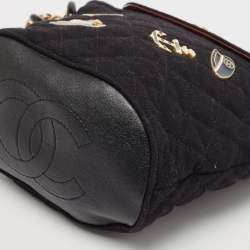 Pre Owned Chanel Black Quilted Wood Hamburg Bucket Bag