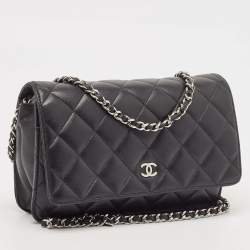 Pre Owned Chanel Black Quilted Leather CC Wallet On Chain