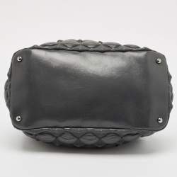 Pre Owned Chanel Grey Leather Stravinsky Bucket Bag