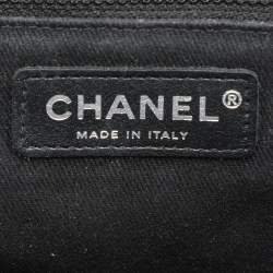 Pre Owned Chanel Black Quilted Patent Leather Double Compartment Flap Bag