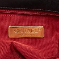 Pre Owned Chanel Black Quilted Leather Small 19 Flap Bag
