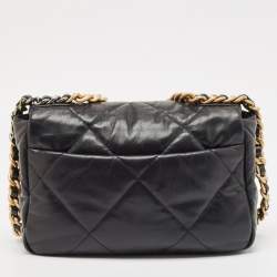 Pre Owned Chanel Black Quilted Leather Small 19 Flap Bag