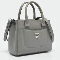 Pre Owned Chanel Grey Leather Mini Neo Executive Tote