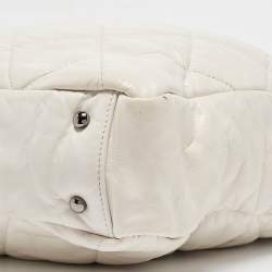Pre Owned Chanel White Quilted Leather and Suede Portobello Tote
