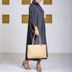 Pre Owned Chanel Beige Quilted Caviar Leather Grand Shopper Tote