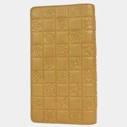 Pre Owned Chanel Beige Lambskin Icon Bifold Wallet  