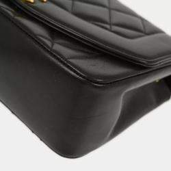 Pre Owned Chanel Black Lambskin Leather Small Diana Shoulder Bag