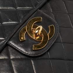 Pre Owned Chanel Black Quilted Leather Jumbo CC Flap Bag