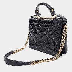 Pre Owned Chanel Black Crinkled Quilted Leather Rita Top Handle Bag