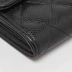 Pre Owned Chanel Black Caviar Leather Classic Continental Wallet