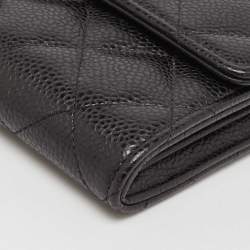 Pre Owned Chanel Black Caviar Leather Classic Continental Wallet