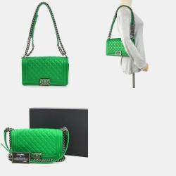 Pre Owned Chanel Green Leather Boy Shoulder Bag