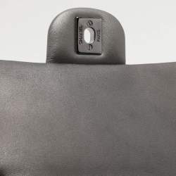 Pre Owned حقيبة ميني شانيل كلاسيك جلد مبطن وردي ميتاليك مستطيلة بقلاب 