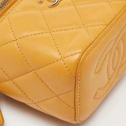 Pre Owned Chanel Yellow Quilted Leather Mini Vanity Case Chain Bag