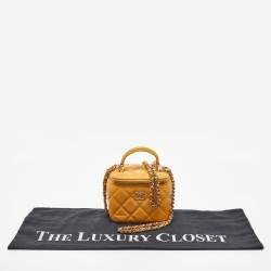 Pre Owned Chanel Yellow Quilted Leather Mini Vanity Case Chain Bag