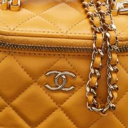 Pre Owned Chanel Yellow Quilted Leather Mini Vanity Case Chain Bag