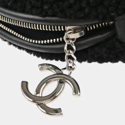 Pre Owned Chanel Black Shearling Round Shoulder Bag
