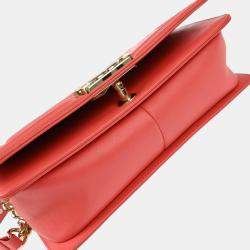 Pre Owned Chanel Pink Lambskin Chevron Leather Medium Boy Bag