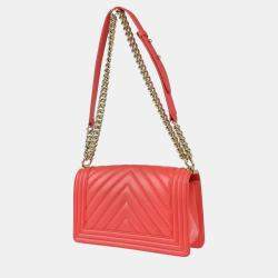 Pre Owned Chanel Pink Lambskin Chevron Leather Medium Boy Bag