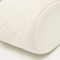 Pre Owned Chanel White Quilted Lambskin Leather Vanity Case Crossbody Bag