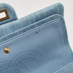 Pre Owned Chanel Light Blue Quilted Denim Classic 225 Reissue 2.55 Flap Bag