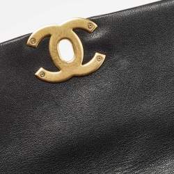 Pre Owned Chanel Black Quilted Leather Medium 19 Flap Bag