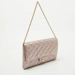Pre Owned Chanel Metallic Pink Quilted Leather Chain Flap Clutch