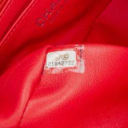 مملوكة مسبقًا Chanel Red Mini Rectangular Classic Patent Single Flap