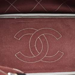 Pre Owned Chanel Grey/Black Quilted Caviar Leather Fever Shopper Tote