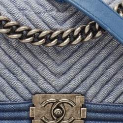 Pre Owned Chanel Blue Chevron Quilted Denim Small Boy Flap Bag
