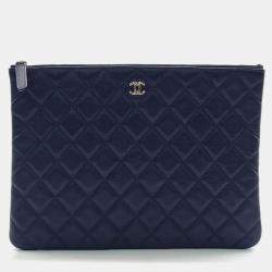 Pre Owned Chanel Navy Blue Leather New Medium Clutch