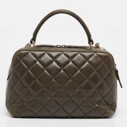 Pre Owned Chanel Green Quilted Leather Medium Trendy CC Bowling Bag