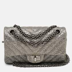 Chanel Metallic Grey Chevron Leather 224 Reissue 2.55 Flap Bag