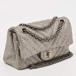 Chanel Metallic Grey Chevron Leather 224 Reissue 2.55 Flap Bag